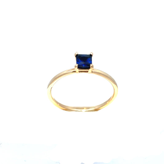 14K Yellow Gold Solitaire Ring with Princess Cut Lab Ctreated Sapphire