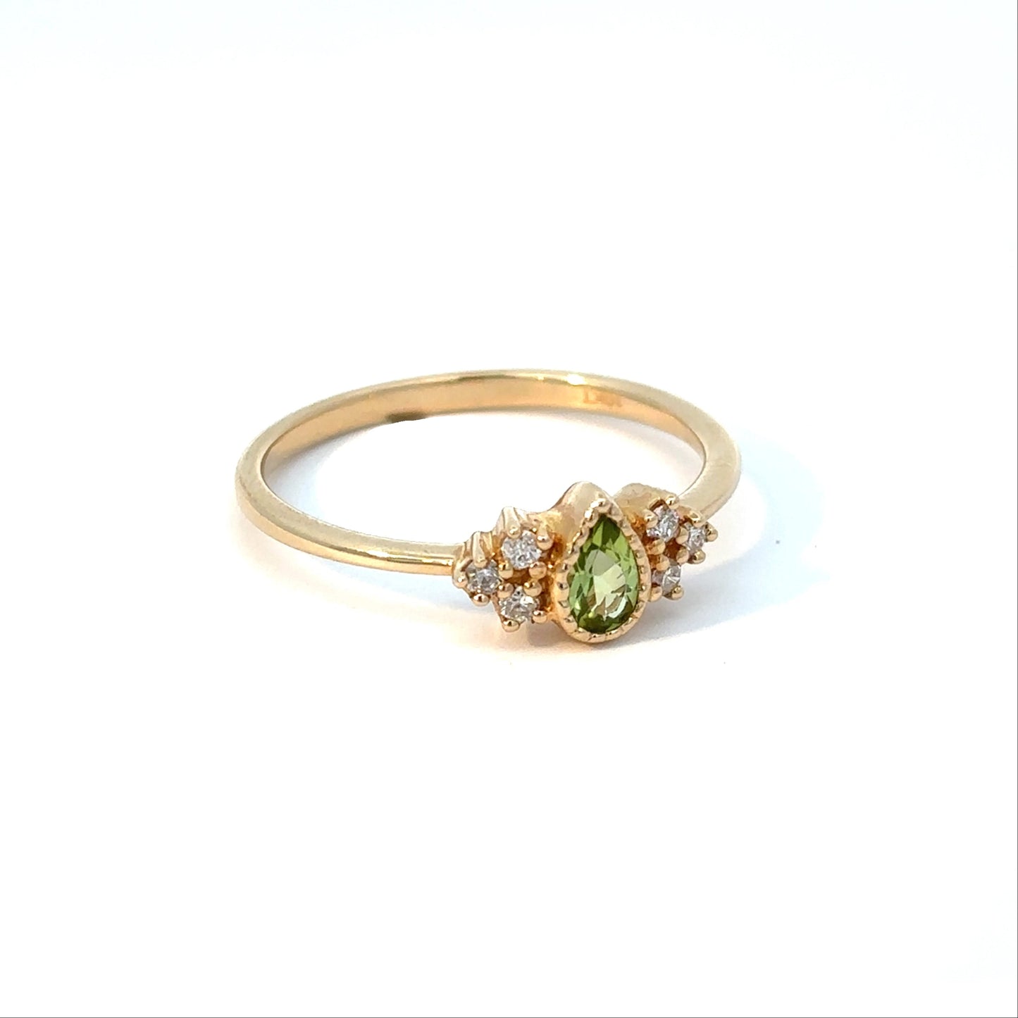 10K Yellow Gold Peridot Center Ring