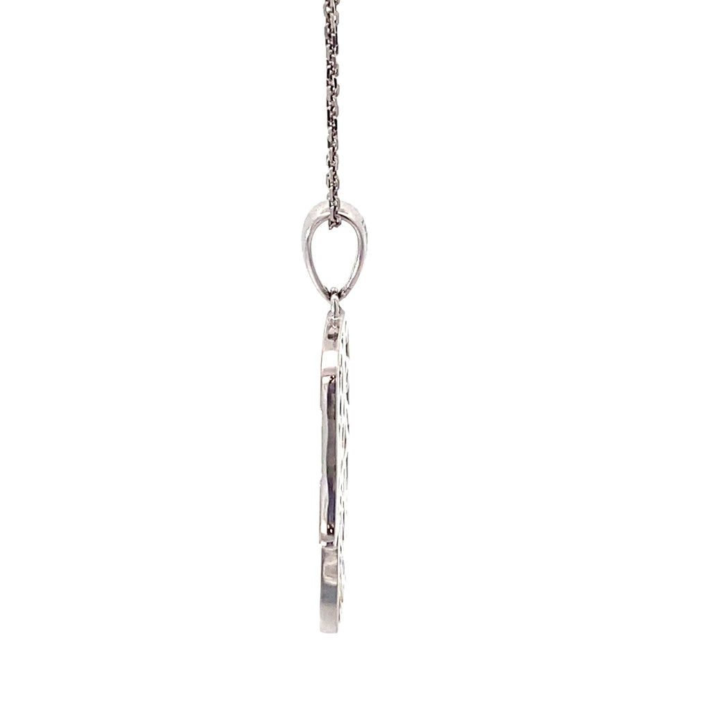 18K White Gold Vintage Hamsa Hand with Diamond Center